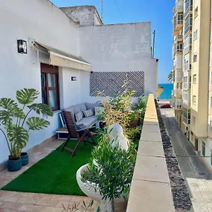 Gatu Premium Atico Caleta , Preferente Mayores De 25 Anos Y Familias Cádiz